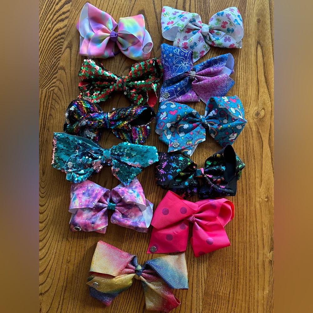 Lot of 12 Jojo Siwa bows